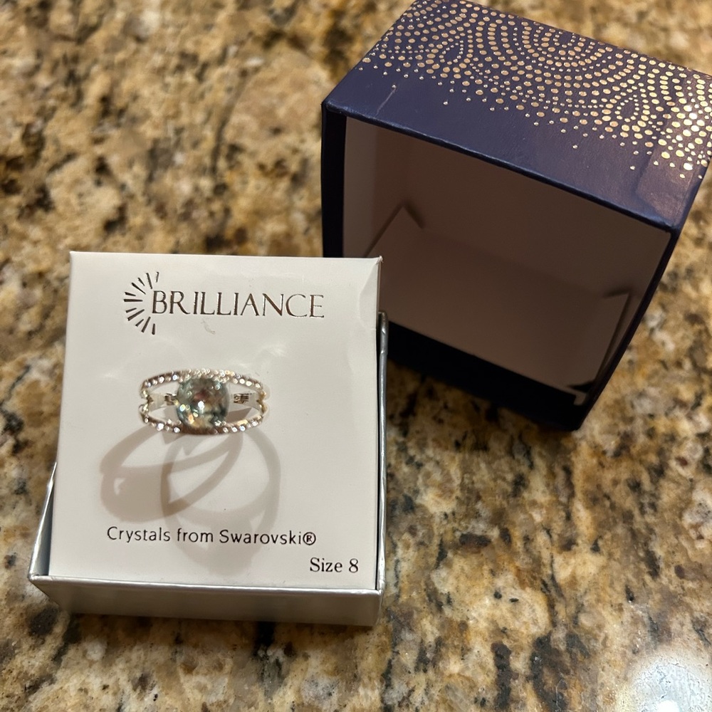 Ring size 8 Crystals from swarovski